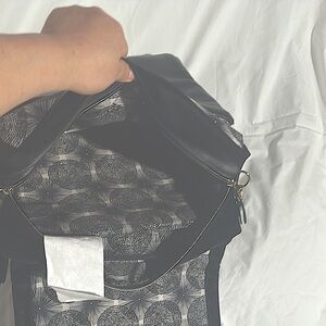 Elegant Black Women's Bag